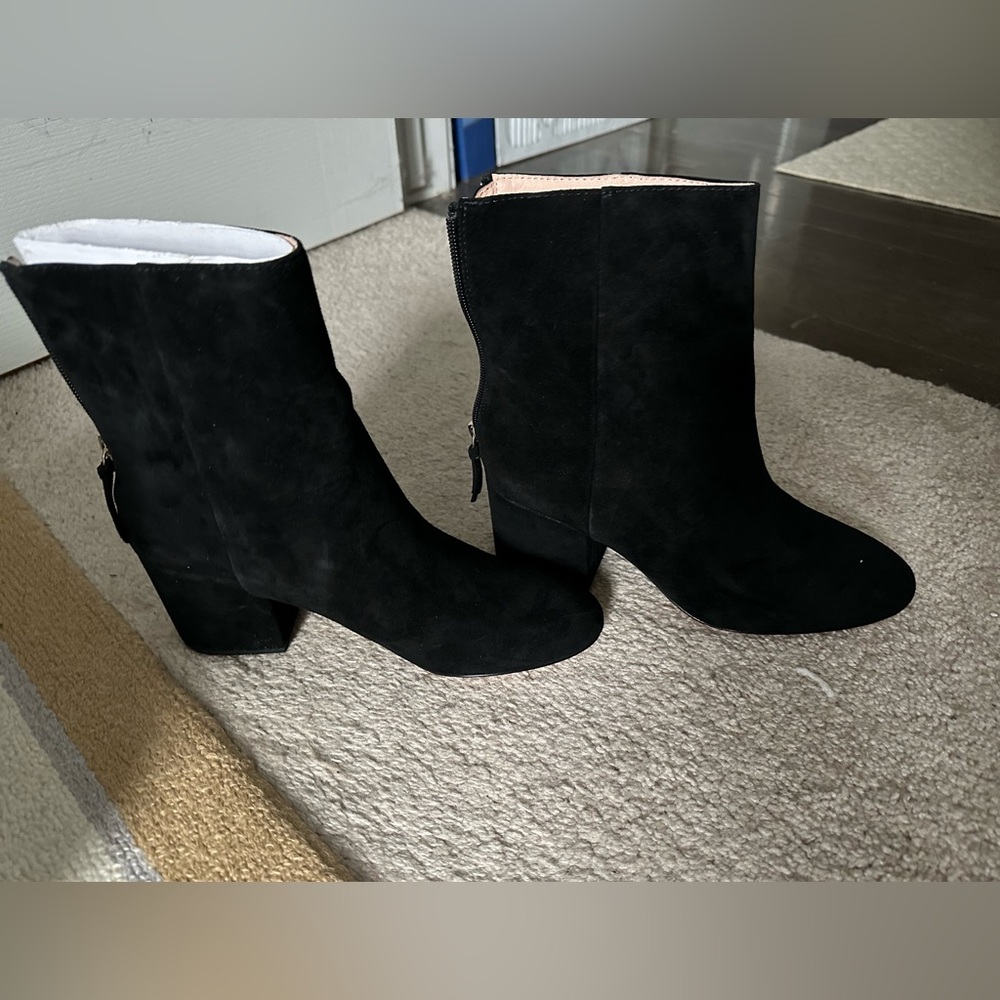 Boots - black suede chunky heel boot